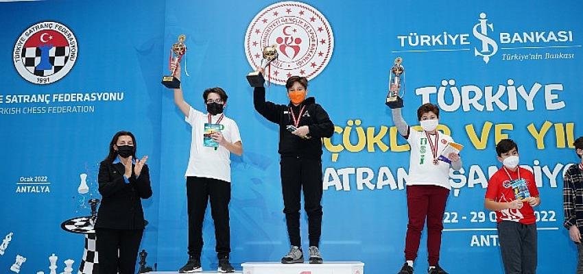 Büyük Satranç Şöleni Sona Erdi