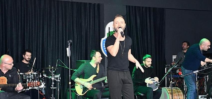 İnegöl’de 90’lar Rüzgarı Esti