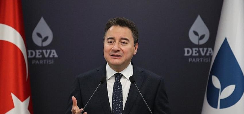 Ali Babacan:  ‘Hekimler göçü yaşıyoruz’