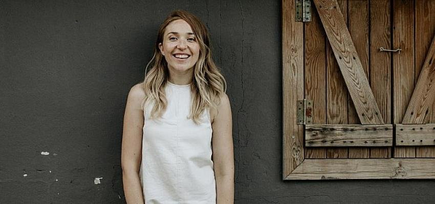 D&R Live hafta sonu etkinlikleri sevilen yazarların imza günleriyle sürüyor