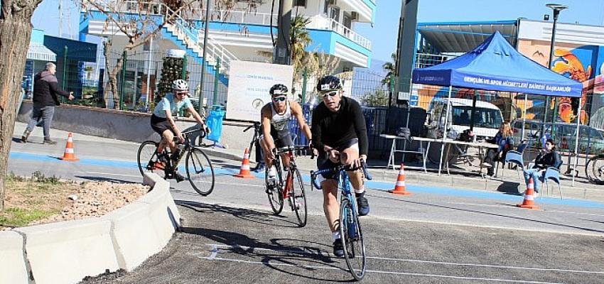 Duatlon İzmir Türkiye Şampiyonası başladı