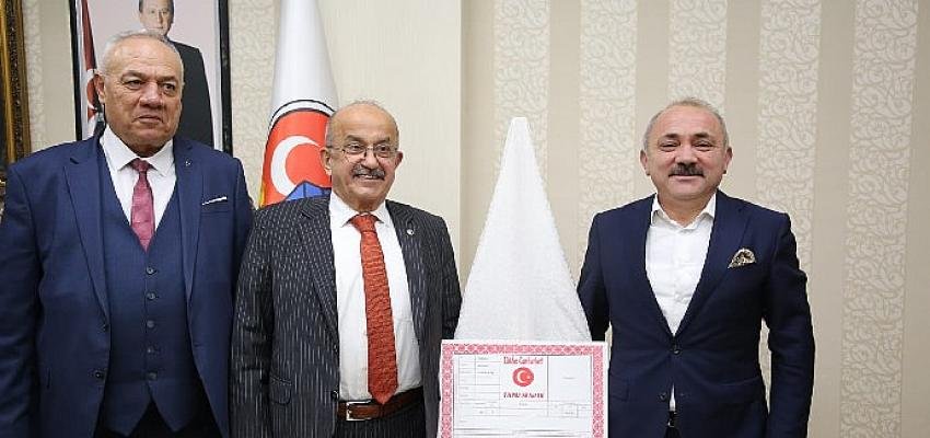 Esen, “Bir Taşla Üç Kuş Vuracağız”