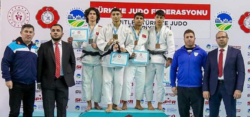 Osmangazili Judocu Sakarya’yı Salladı