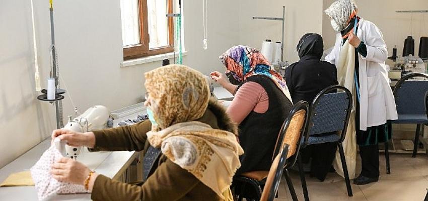 Silvanlı kadınlar DİSMEK ile meslek öğreniyor