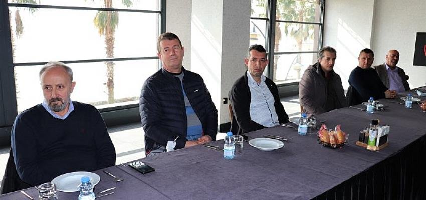 Tarımsal hizmetler personeliyle istişare toplantısı