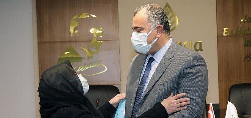 Alper Taşdelen Son 3 Yılın En Başarılı Belediye Başkanı