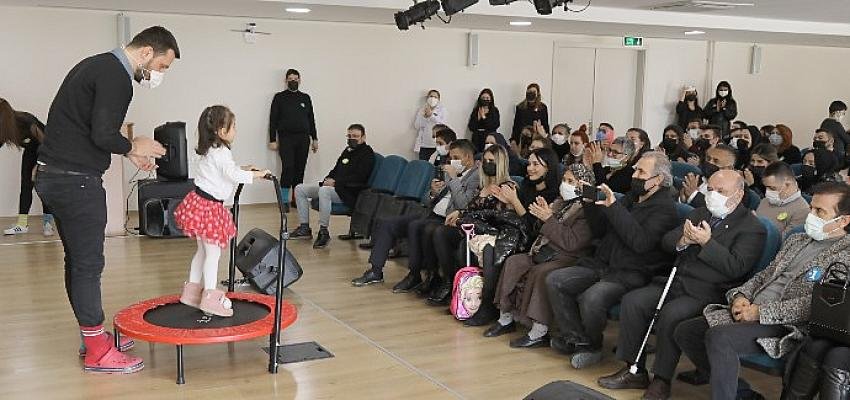 Aşık Veysel Engelsiz Yaşam Merkezi’nde +1 Farkındalığı