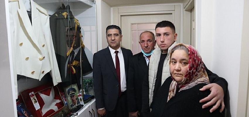 Başkan Kayalar’dan şehit ailesine anlamlı ziyaret