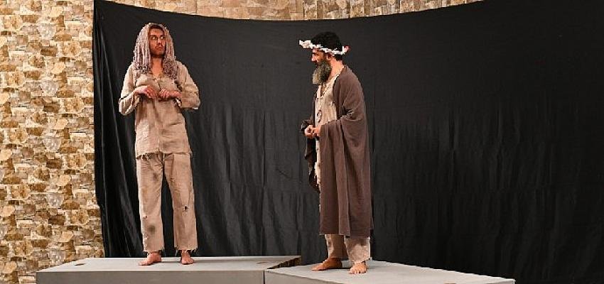 Çiğli Belediye Tiyatrosu Sezon Açılışını “ADA” ile Yaptı