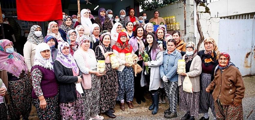 Emek Dostu Başkandan Emekçi Kadınlara Kooperatif Müjdesi