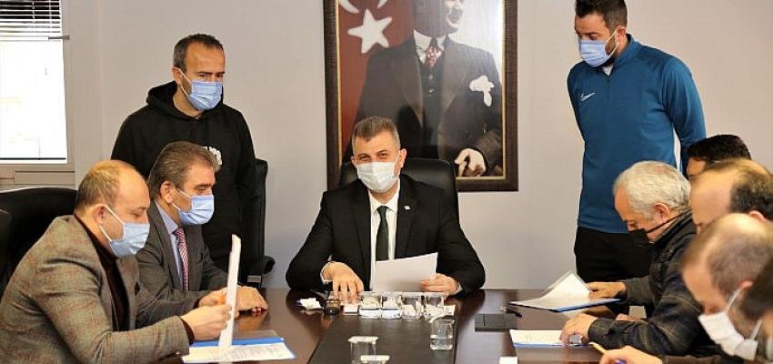 Gölcük Belediyesi 10. Birimler Arası Futbol Turnuvasında Gruplar Belirlendi