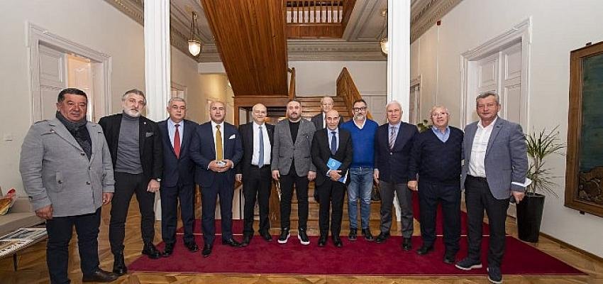 İzmir kulüplerine 30 milyon liralık destek daha