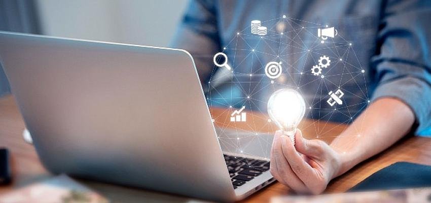 Kişisel Markalaşma Sizi Geleceğe Taşıyacak