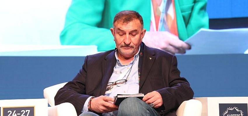 Koçulu, ”Ambarı boş olanın boynu büküktür”