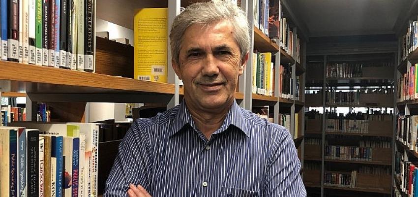 Prof. Dr. Süleyman İrvan: “Kiev’den, Ukrayna kaynaklarına bağımlı habercilik yapılıyor”