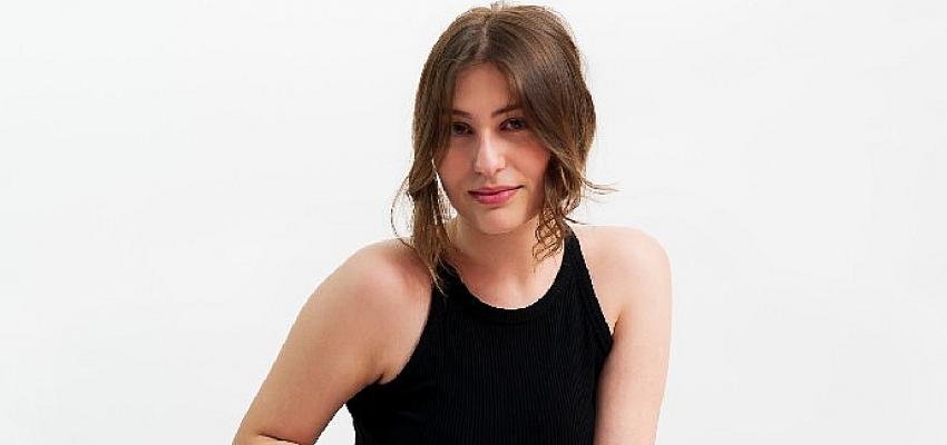 Sıla Şahin’den yeni şarkı ”Kıyma İkimize”