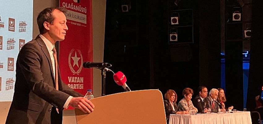 Vatan Partisi İzmir Kurultayı başarıyla sonuçlandı