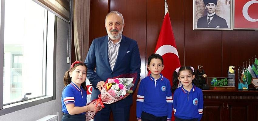 Başkan Silpagar Koltuğu Naz’a Devretti