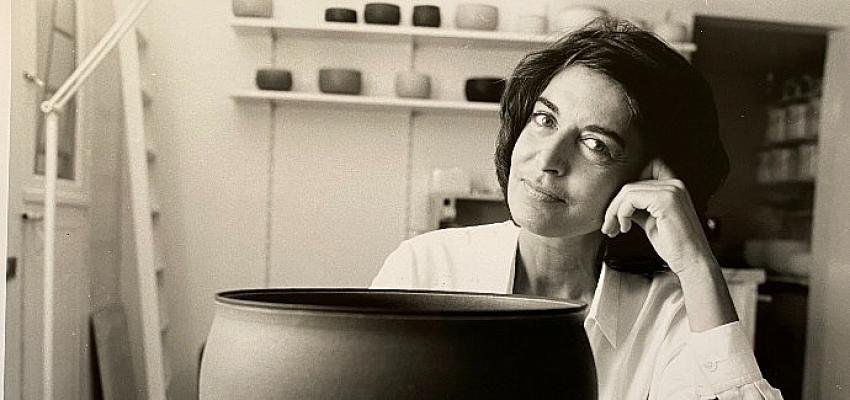 Dünyaca Tanınan  Duayen Seramik Sanatçısı  Alev Ebüzziya’nın Hayatı  “Benim Sanatım”  Belgeseli İle NTV’de