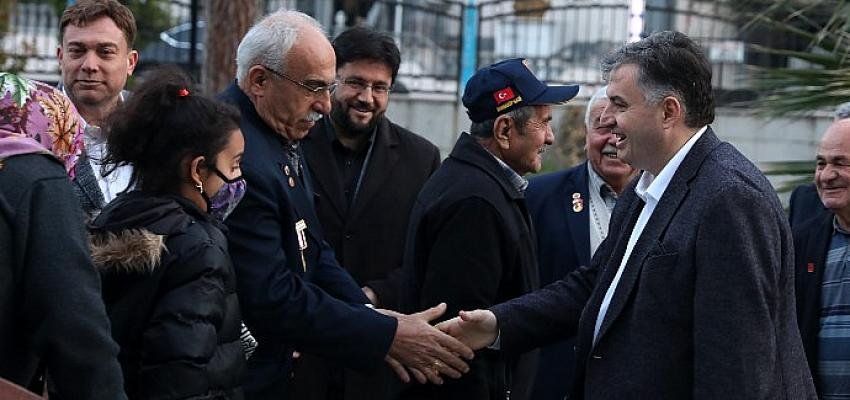 Kınık’ta Gaziler ve Şehit Aileleriyle İftar Buluşması Gerçekleşti