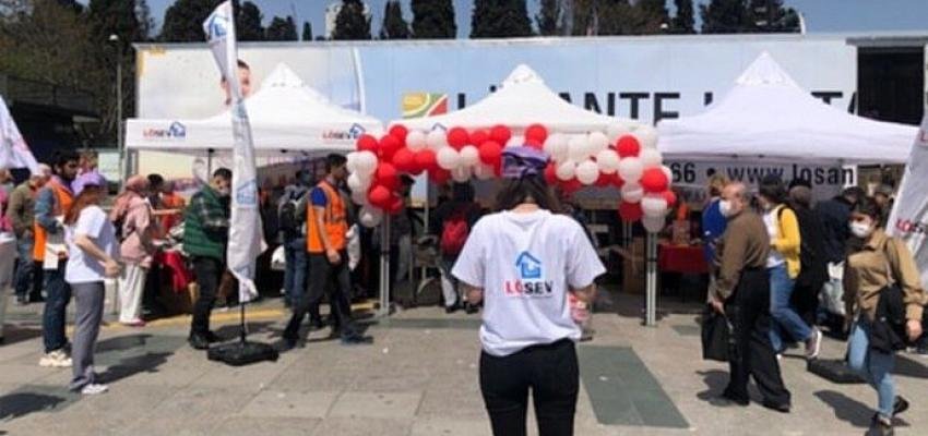 Lösev İyilikler Tırı İstanbul’da