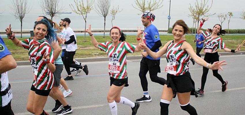 Maraton İzmir “Türkiye’nin en hızlı parkuru” unvanını korudu