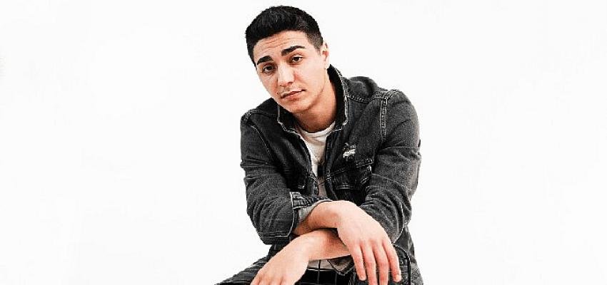 Sezer Sarıgöz ”Ayrılık Yakıştı Mı Sana” ile baharı karşılayacak