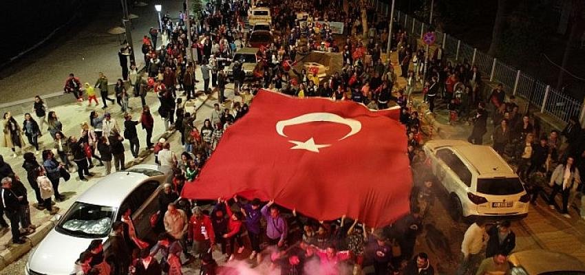 Dikili’de 19 Mayıs Coşkusu