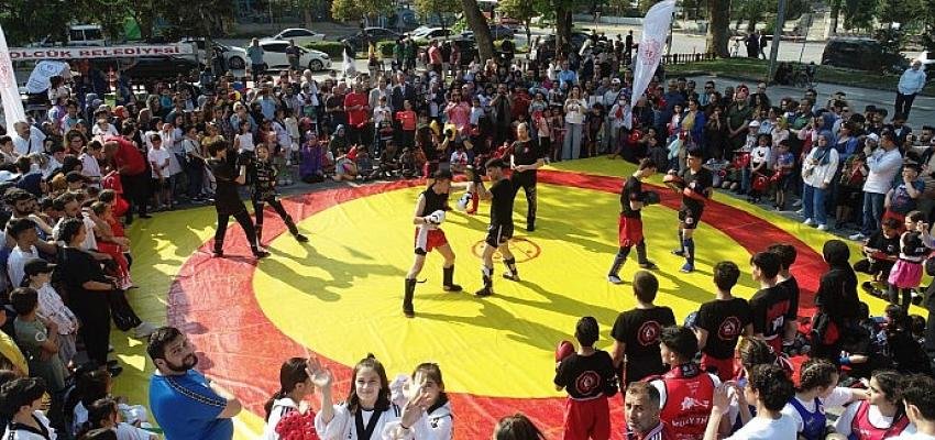 Gençlik Haftası Gölcük’te Dolu Dolu Geçiyor