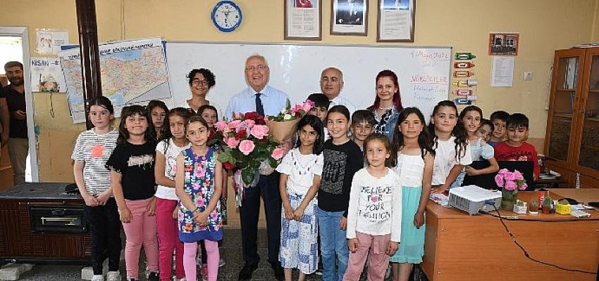 Gönüllü öğrencilerden Kavacık’ta anlamlı proje