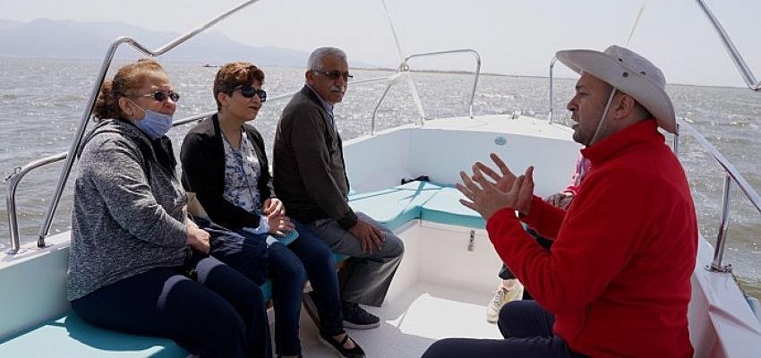 Körfezin en renkli teknesiyle ilk tekne turu