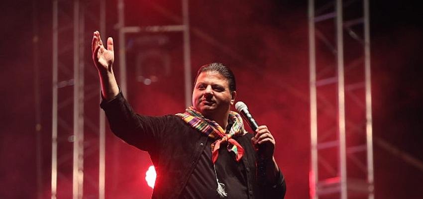 Kubat Yörük Türkmen Festivalinde sevenleriyle buluştu