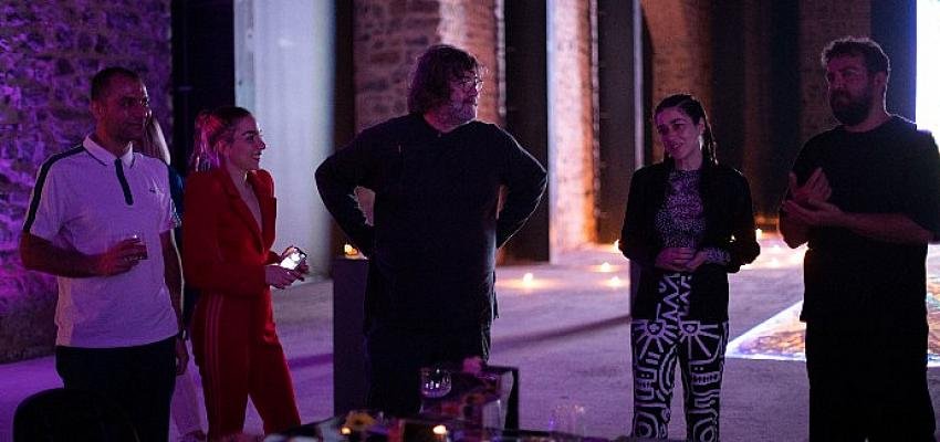 Meta dijital sanat ve gastronomi deneyimi yaşattı