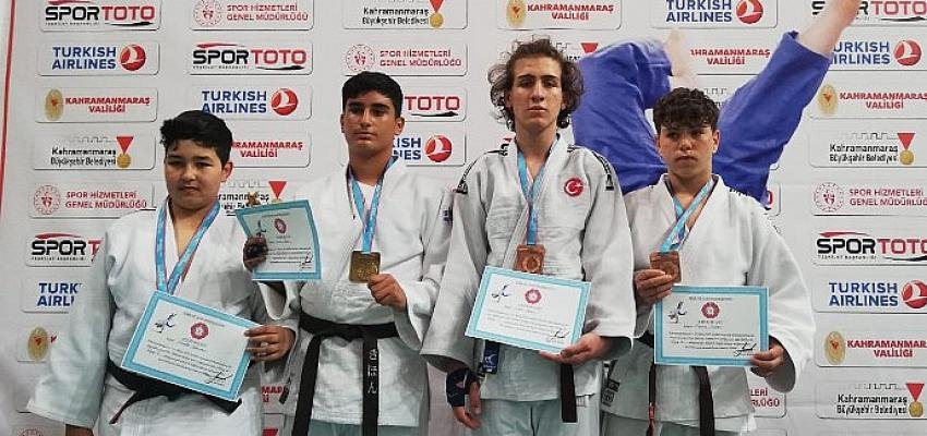 Osmangazili Judocudan Bronz Madalya