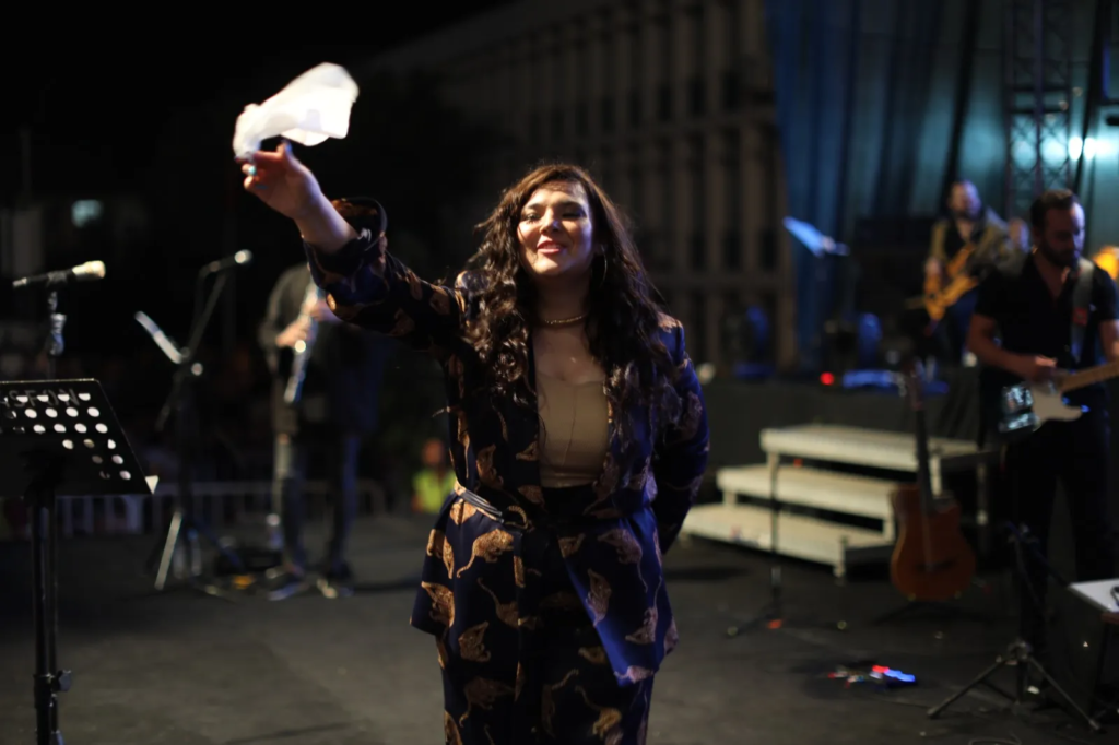 Koçarlı Yöresel Ürünler Festivalin’de Tuğçe Kandemir Rüzgarı!