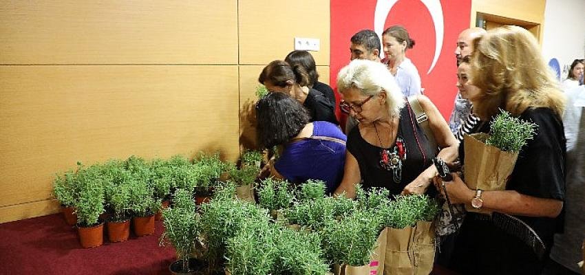 Antalya Büyükşehir’den mis kokulu eğitim