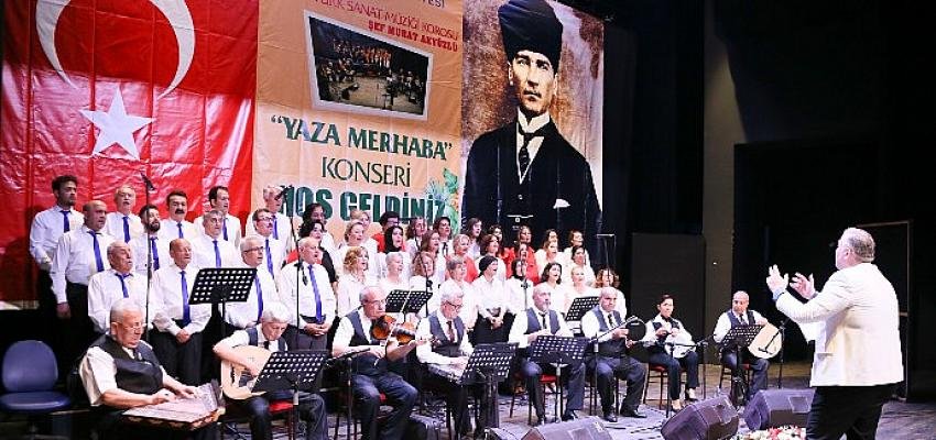 Aydın Büyükşehir Belediyesi Türk Sanat Müziği Korosu’ndan “Yaza Merhaba” Konseri