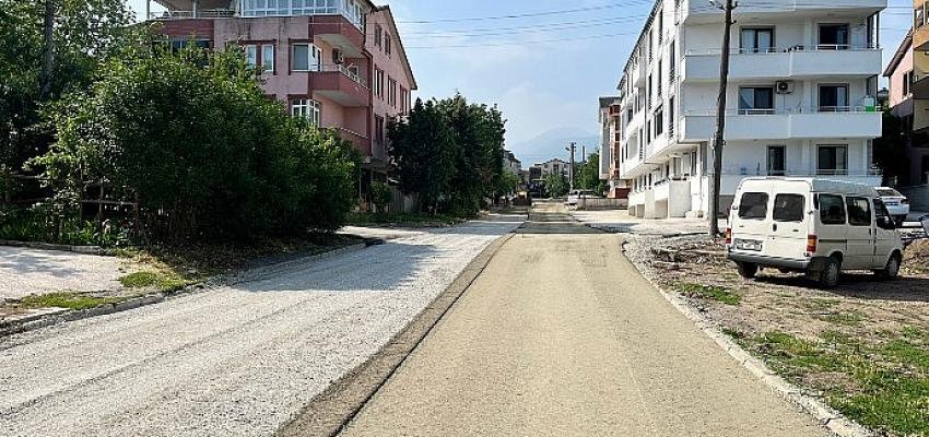 Başiskele Barbaros Mahallesi’nde Üstyapı Çalışmaları Sürüyor
