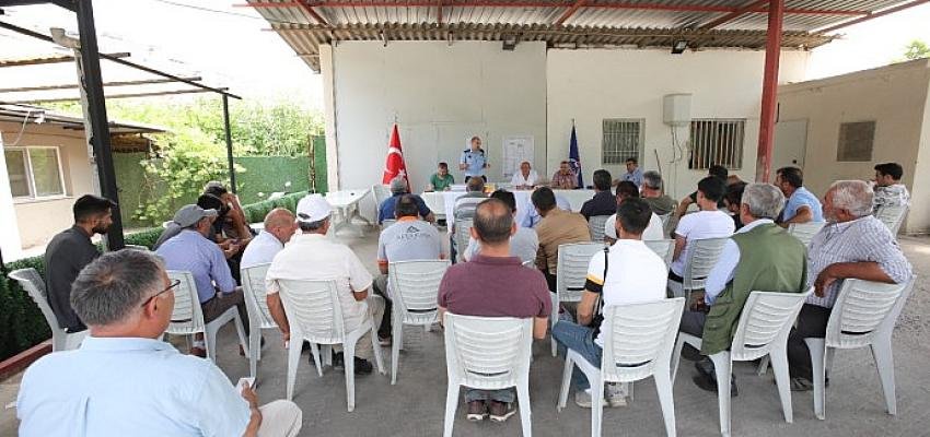 Bayraklı’da kurban satış yerleri kurası çekildi