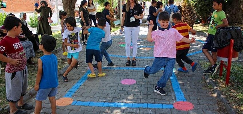 Cumhuriyet Mahallesi’nde yaşam sokağa taştı