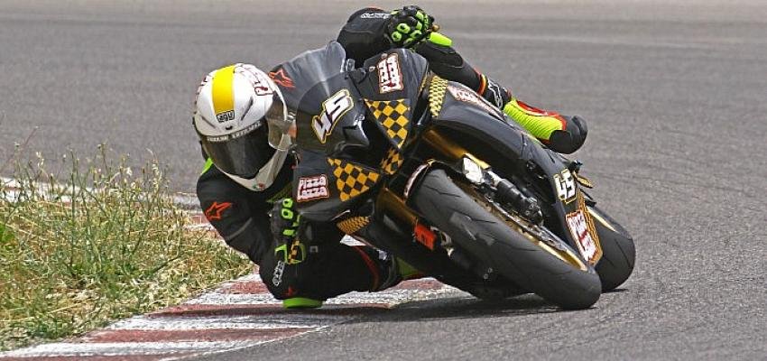 Furkan Eryılmaz, PizzaLazza  Desteğinde Birincilik Serisini Sürdürüyor