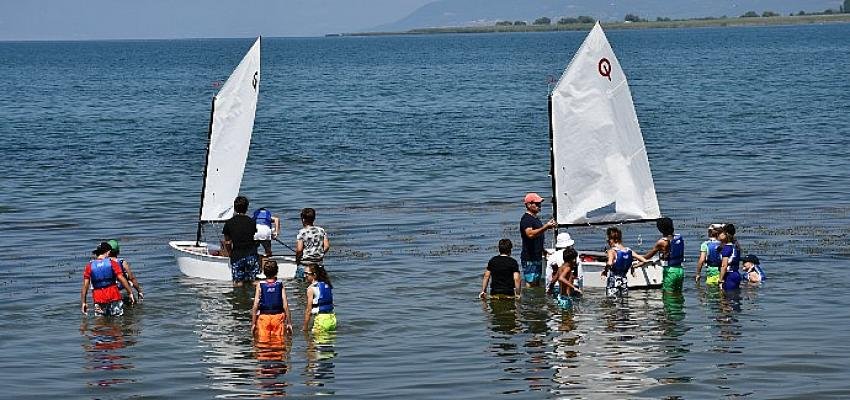 İznik’te Yaz Spor Okulları Sezonu Açılıyor