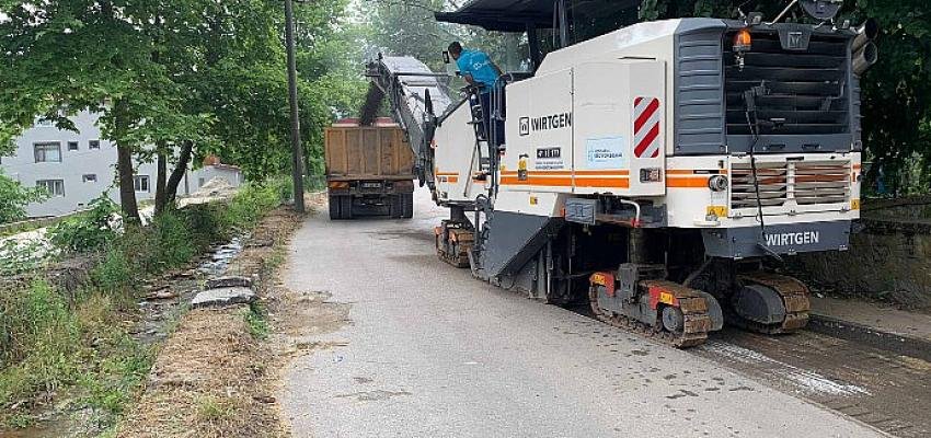 Maşukiye Manavgat Caddesi’nde yürüyüş yolu ve asfaltlama