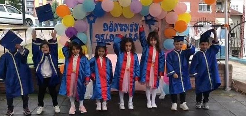Miniklerin Mezuniyet Coşkusu