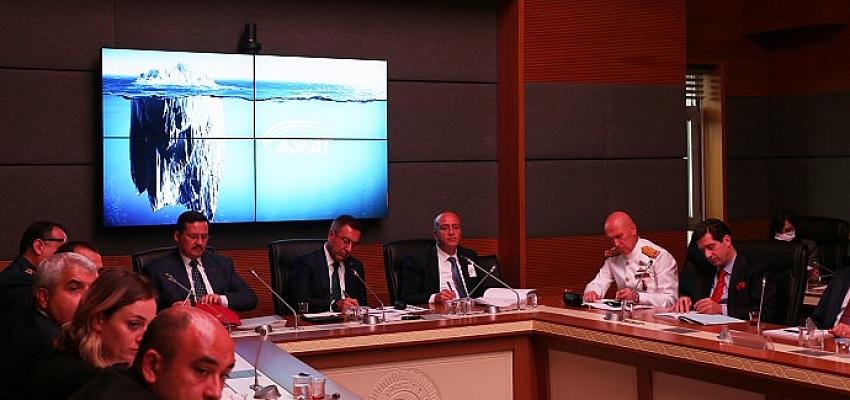 MSB Bakan Yardımcısı Muhsin Dere Altay tankının neden üretilmediğini açıkladı:  “Elimizde motor ve transmisyon yok”