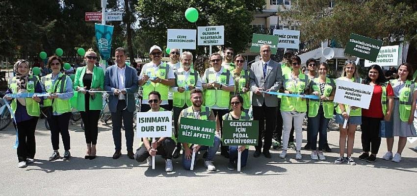 Nilespit üniversite kampüsünde