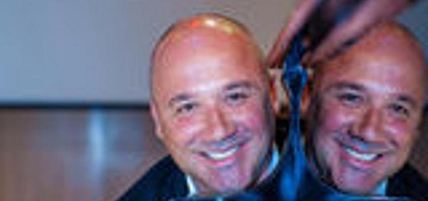 Piyanist Burçin Büke AKM’ye konuk oluyor