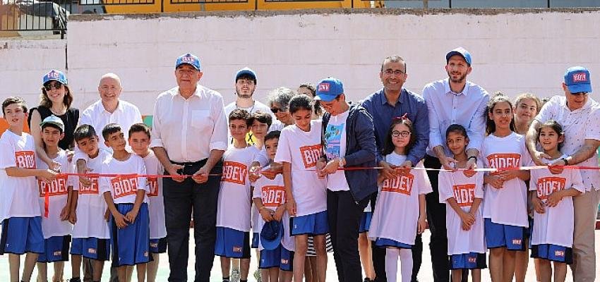 TEGV, BİDEV’in katkılarıyla yenilenen basketbol sahalarından ikincisini Gaziantep’te açtı