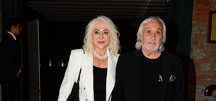 Ünlü İsimlerin Tasarım Fincanları Eğitime Destek Oluyor