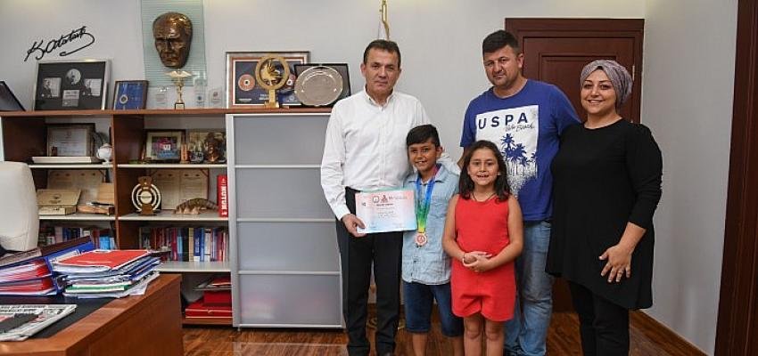 Yusuf Efe’den matematik olimpiyatlarında büyük başarı